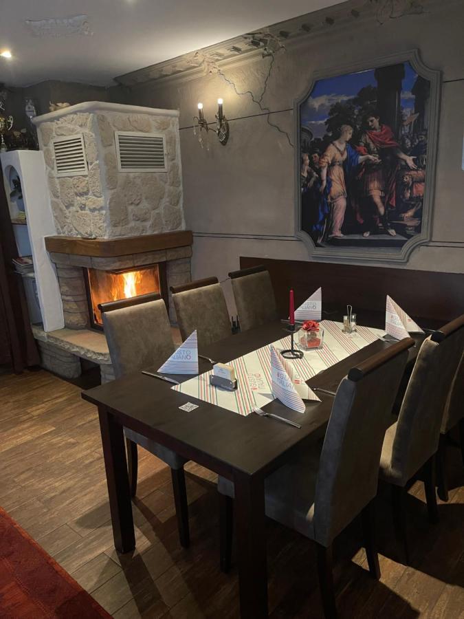 Pension Villa Colosseo Im Herzen Von ไมนิงเงิน ภายนอก รูปภาพ